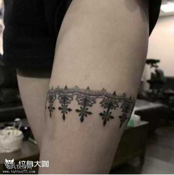 不一样的蕾丝纹身图案