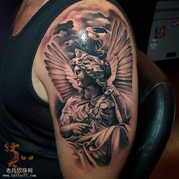 胳膊雕像纹身图案