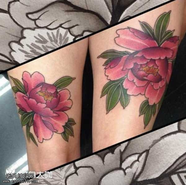 腿部牡丹花纹身图案