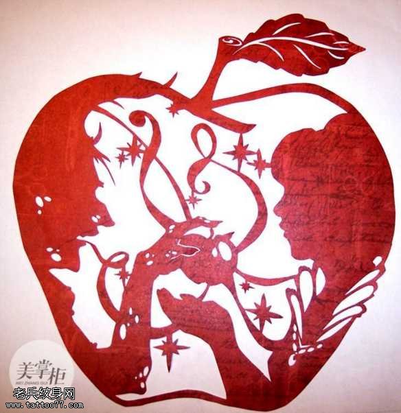 手稿苹果纹身图案