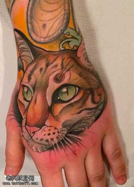 手部猫咪纹身图案
