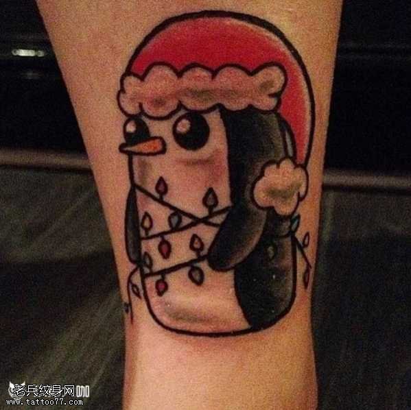 腿部小鸟纹身图案