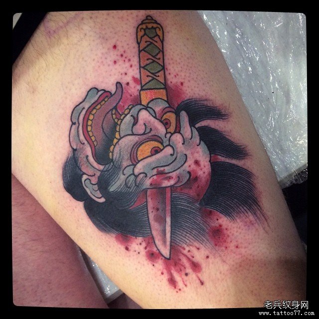 大腿日式传统生首tattoo图案