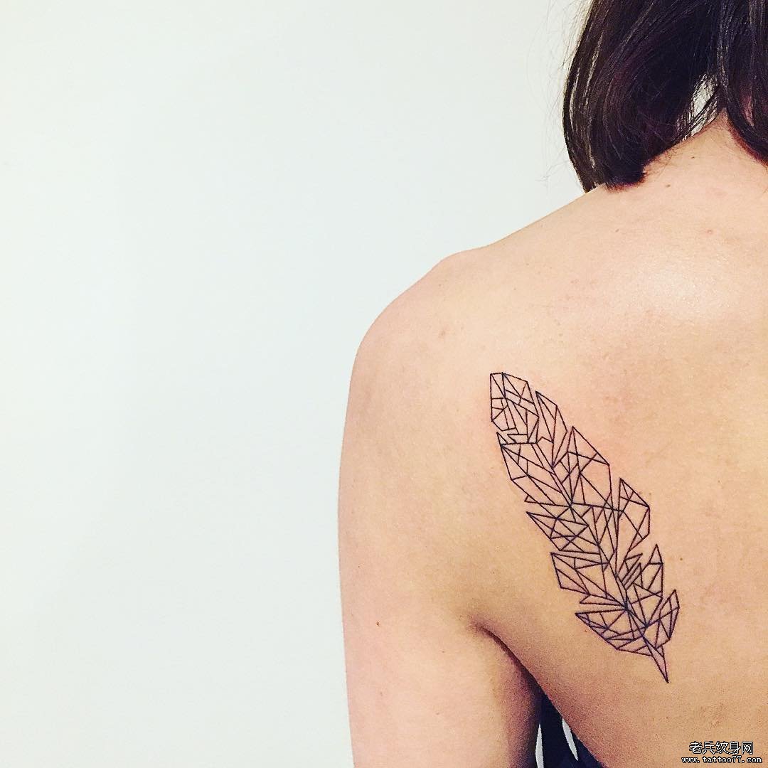 背部几何线条树叶纹身tattoo图案