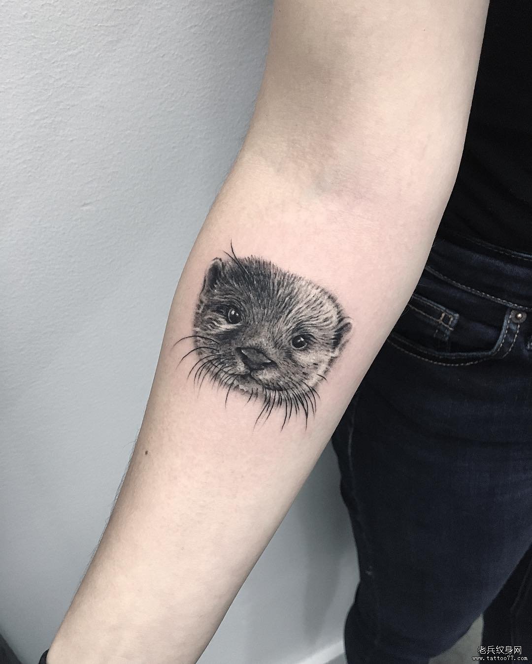 小臂水懒tattoo纹身图案