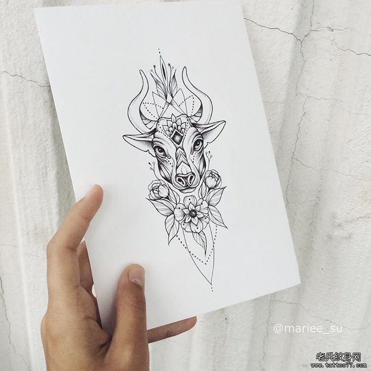 欧美牛头点刺线条纹身图案手稿