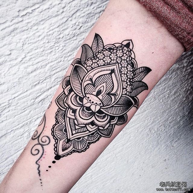 小臂欧美梵花纹身tattoo图案