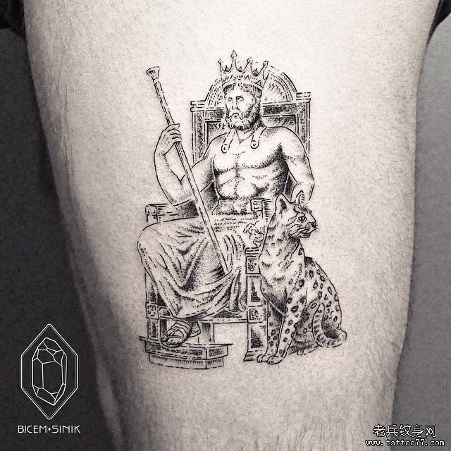 大腿欧美国王点刺tattoo纹身图案