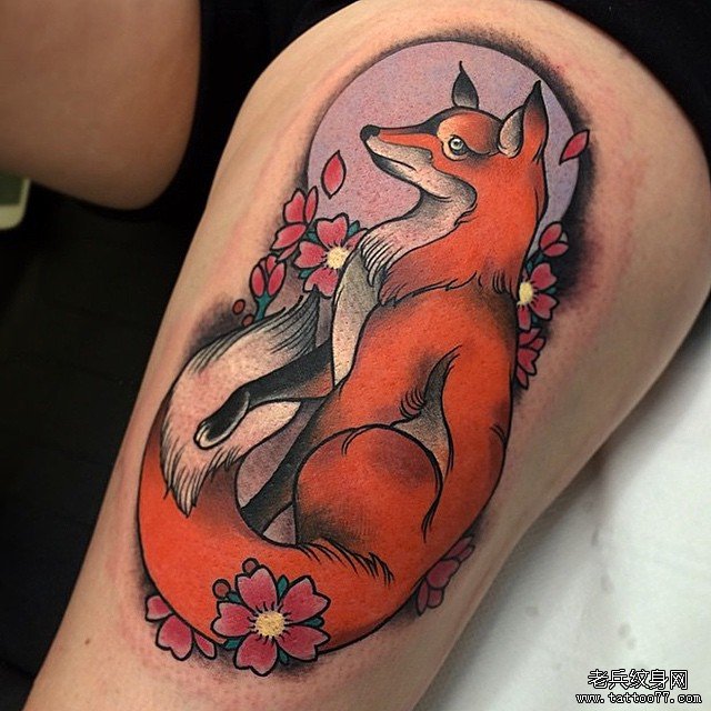 大腿性感欧美狐狸纹身图案