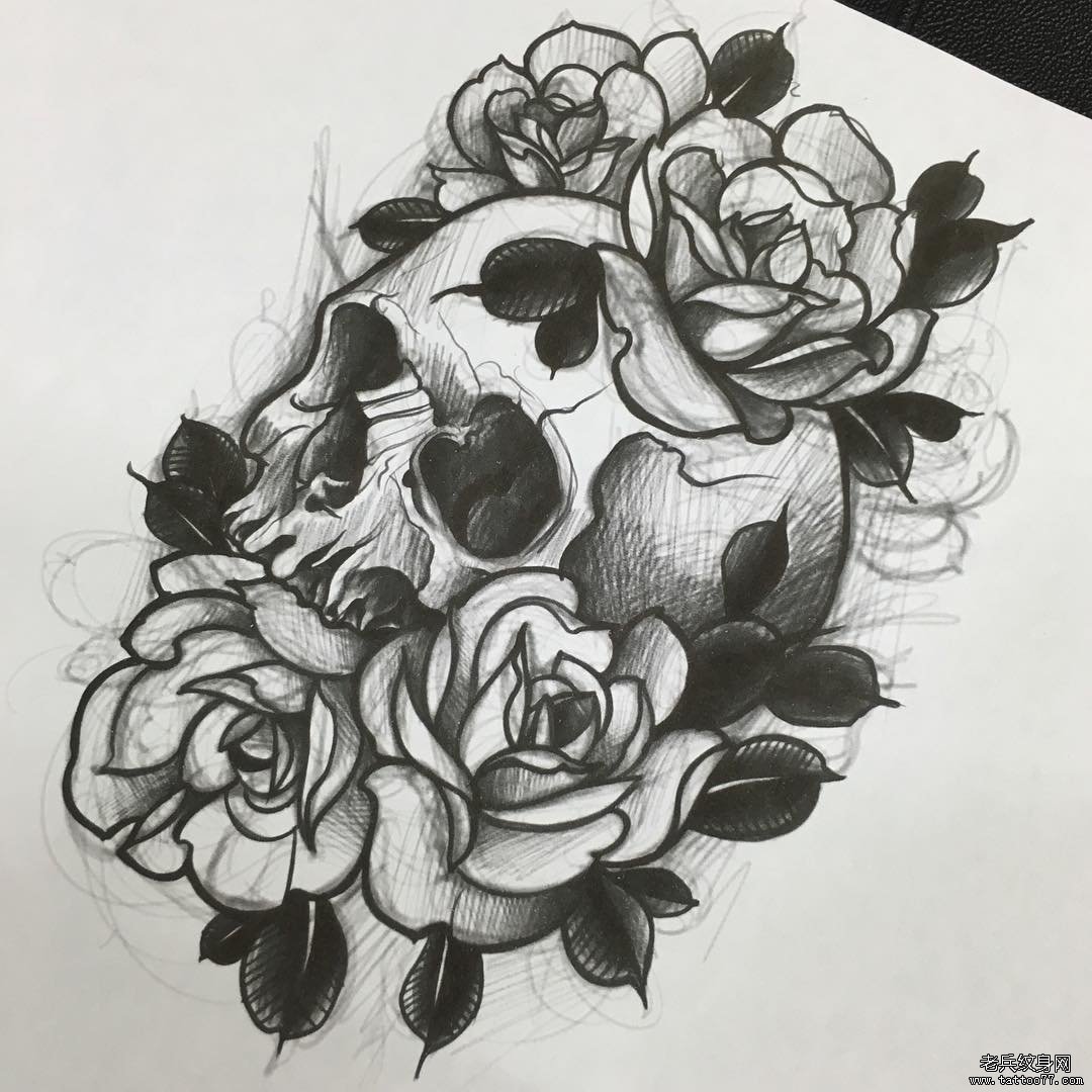 欧美黑灰骷髅玫瑰花纹身图案手稿