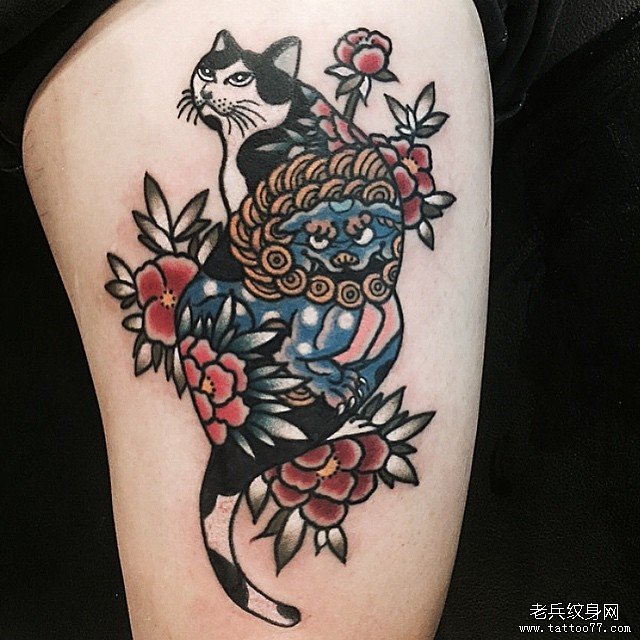 彩色传统猫唐狮纹身图案