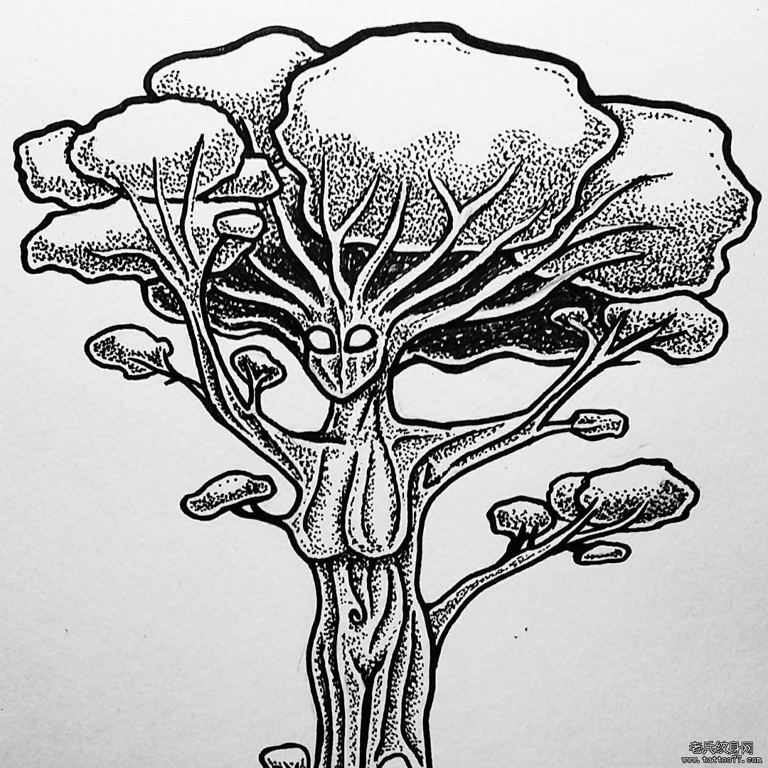 点刺树纹身图案
