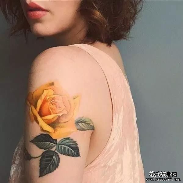 个性女性花臂纹身图案由武汉最好的纹身店推荐