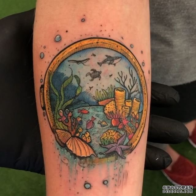 色彩海底世界tattoo图案