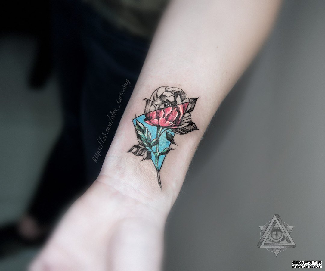 色彩花几何纹身手稿