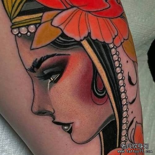 色彩女郎纹身图案