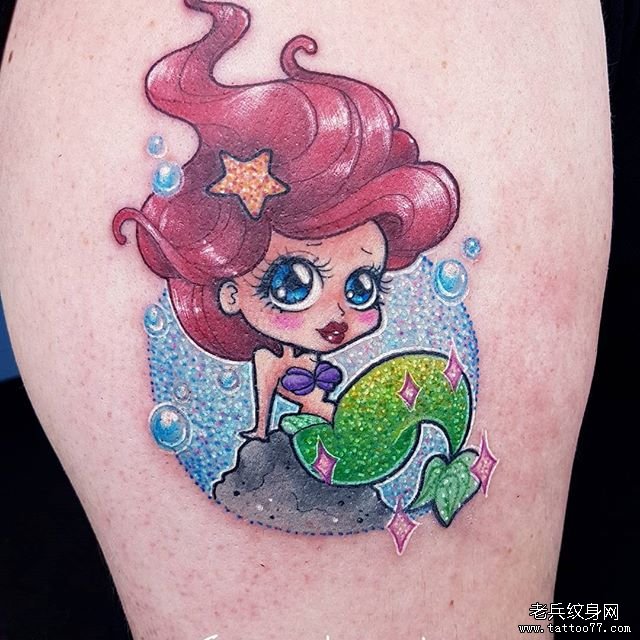 彩色个性女孩纹身图案