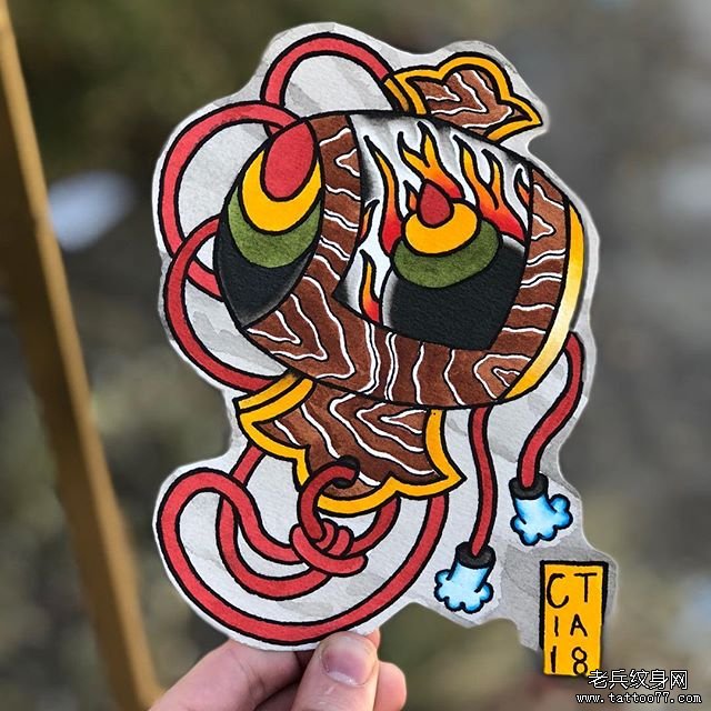 色彩福锤纹身图案