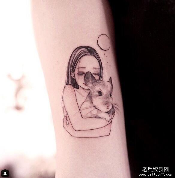 手臂小清新女孩兔子纹身