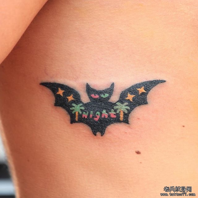 小清新蝙蝠纹身图案