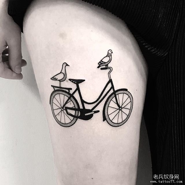大腿个性点刺自行车纹身图案