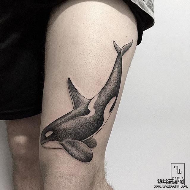 腿部个性鲸鱼2纹身