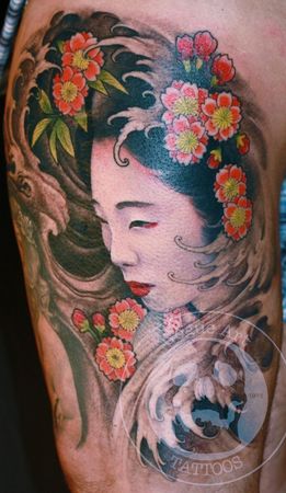 一款手臂日本艺妓美女纹身图案纹身图片