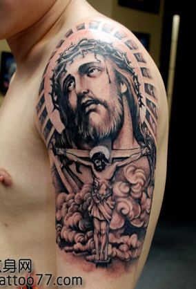 大臂耶稣头像纹身图案